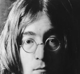 John Lennon: 70Ã¨me anniversaire de naissance soulignÃ© par Google
